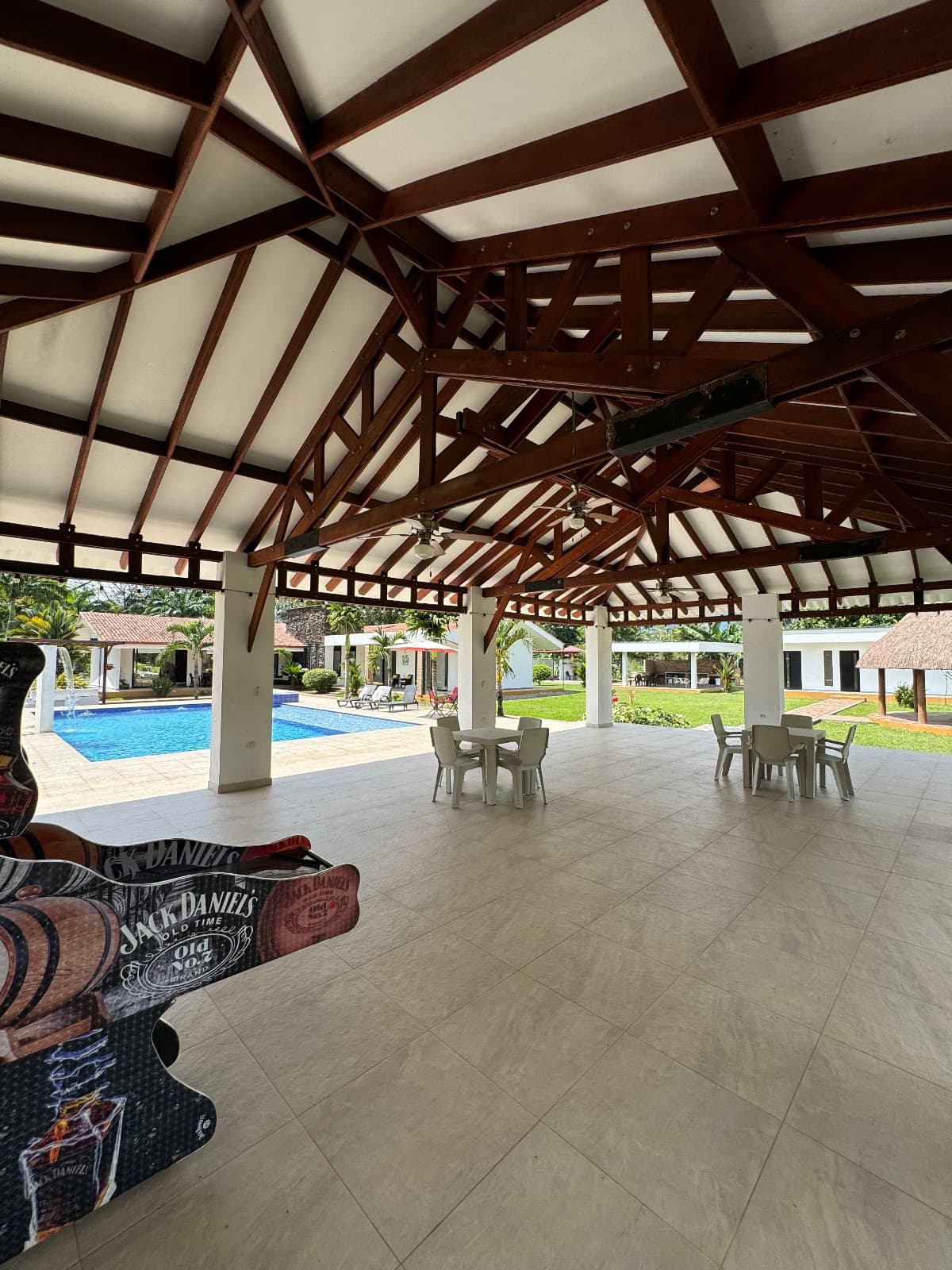 Restrepo Quinta Herrera Delux - Imagen 2